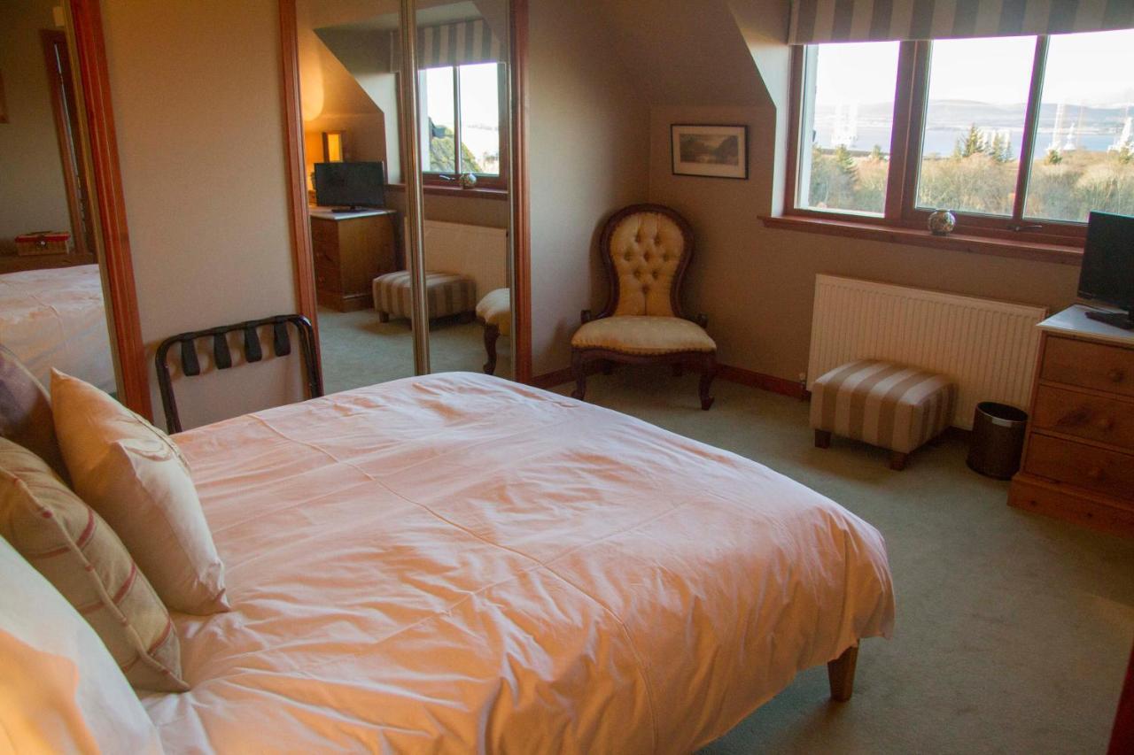 High Fields Bed and Breakfast Cromarty Exteriör bild